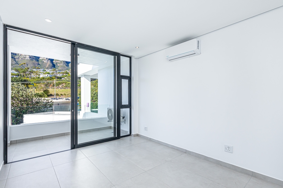 To Let 3 Bedroom Property for Rent in Camps Bay Western Cape